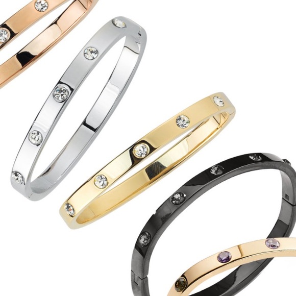 MARIE BUNDLE. Blue bag charm. Bracelet bundle, 2 shirts - Picture 4 of 7